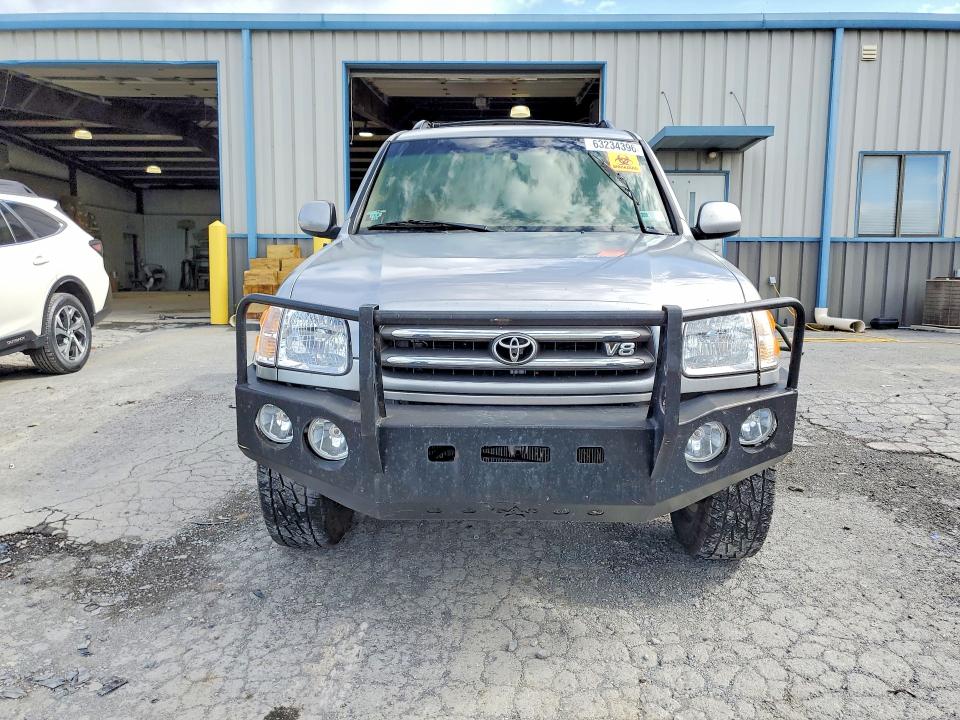 Продажа на аукционе авто 2001 Toyota Sequoia, vin: 5TDBT48A31S035490, номер лота: 63234396