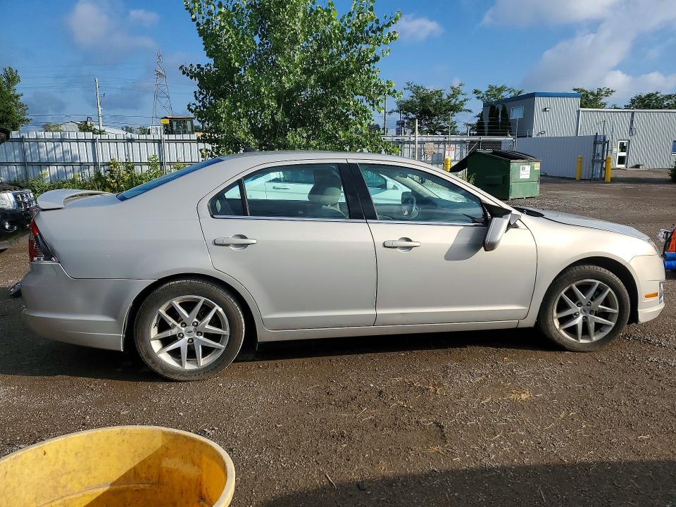 2010 Ford Fusion მანქანა იყიდება აუქციონზე, vin: 3FAHP0JG9AR358764, აუქციონის ნომერი: 65630186