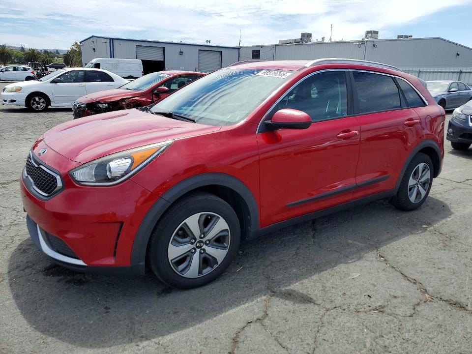 65535086 :رقم المزاد ، KNDCB3LC7H5101257 vin ، 2017 Kia Niro مزاد بيع