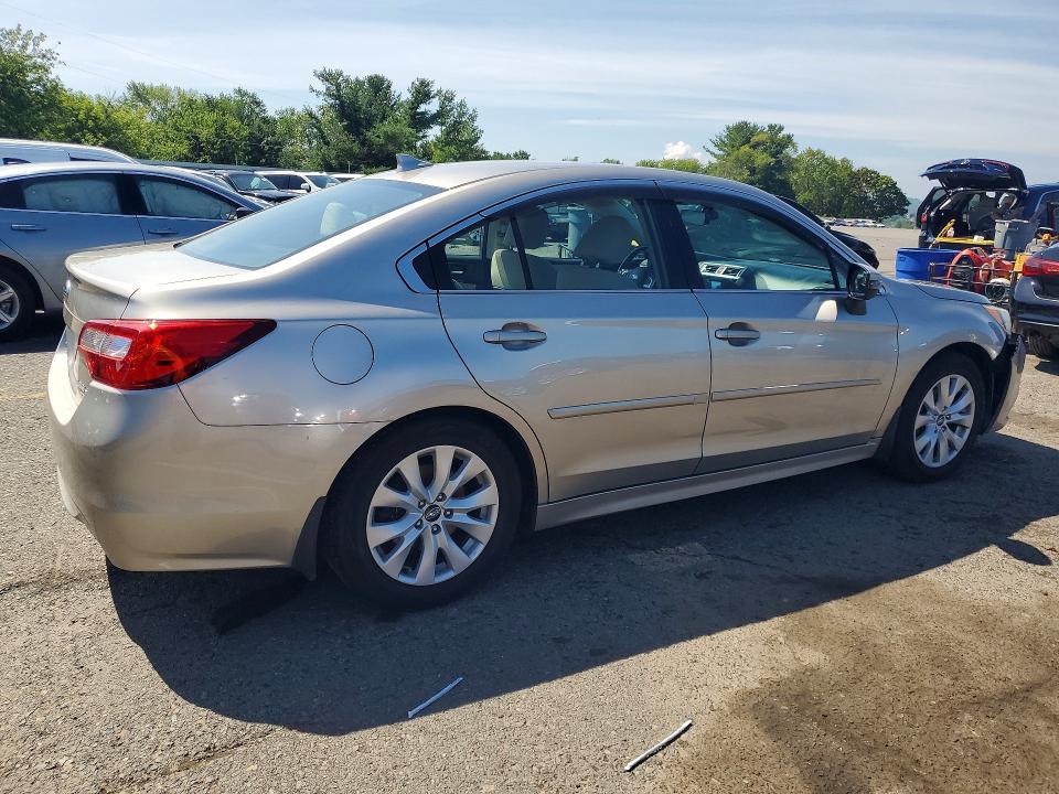 66030256 :رقم المزاد ، 4S3BNAH61H3006831 vin ، 2017 Subaru Legacy مزاد بيع
