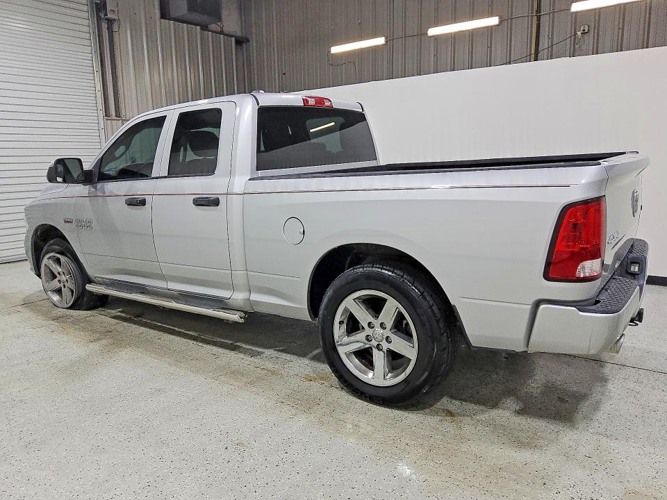60952526 :رقم المزاد ، 1C6RR7FT6FS600940 vin ، 2015 Ram 1500 مزاد بيع