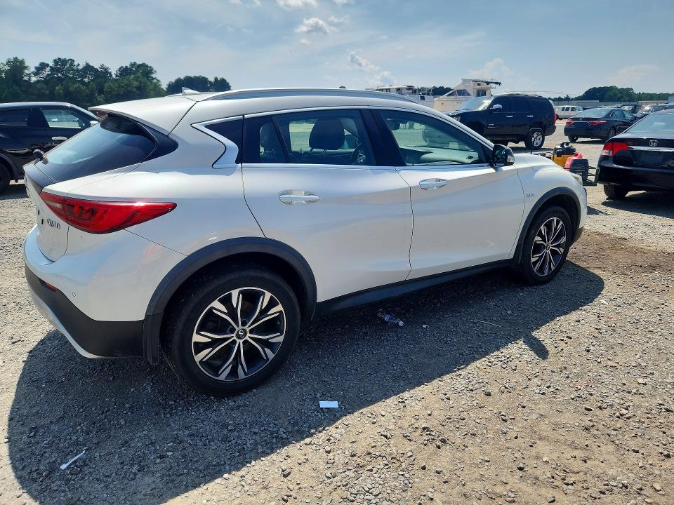 Продаж на аукціоні авто 2018 Infiniti Qx30, vin: SJKCH5CR2JA041770, номер лоту: 64674836