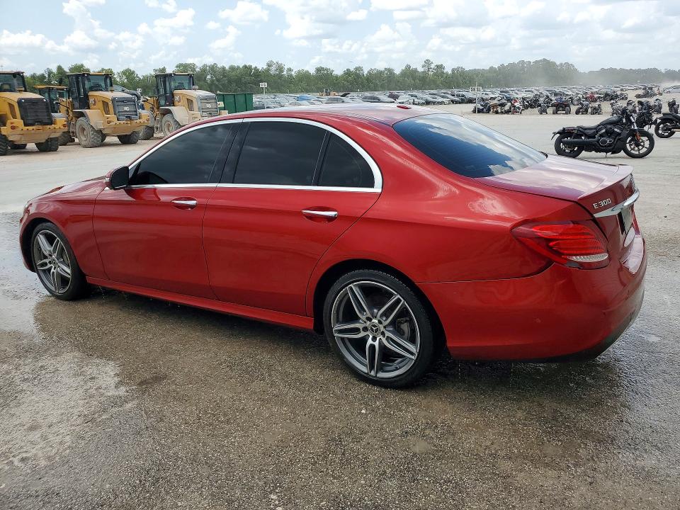 63362446 :رقم المزاد ، WDDZF4JB4KA520055 vin ، 2019 Mercedes-benz E مزاد بيع