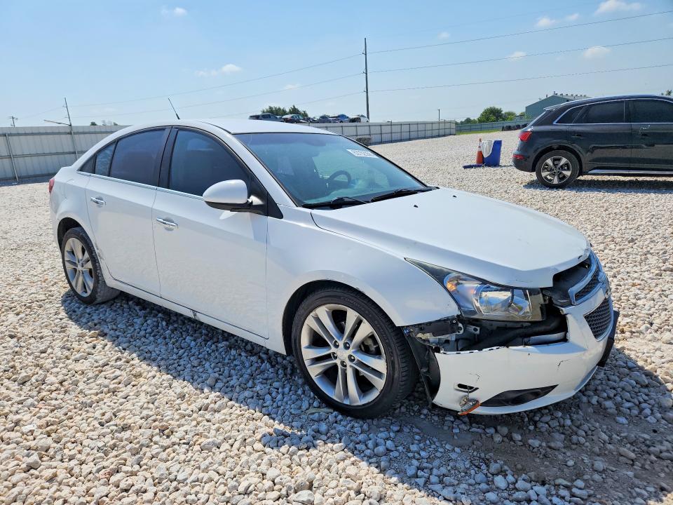63752056 :رقم المزاد ، 1G1PG5SBXD7155943 vin ، 2013 Chevrolet Cruze مزاد بيع