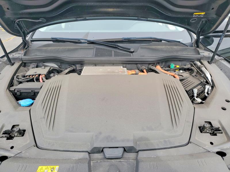 61680126 :رقم المزاد ، WA12AAGE7NB032706 vin ، 2022 Audi E-tron مزاد بيع