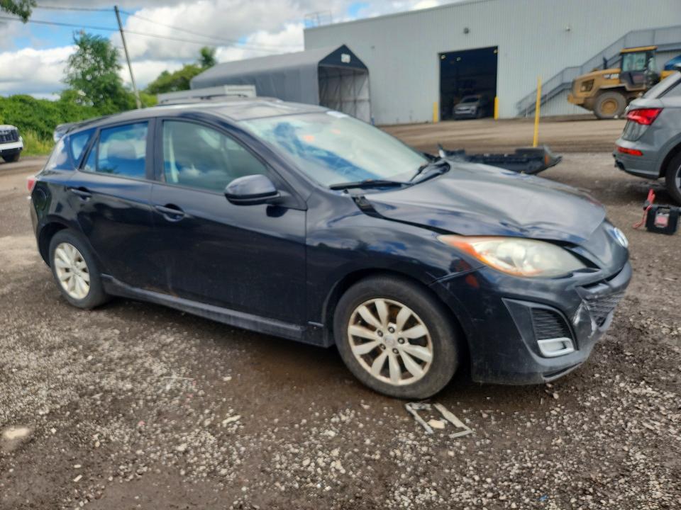 66609066 :رقم المزاد ، JM1BL1L53B1409300 vin ، 2011 Mazda 3 مزاد بيع