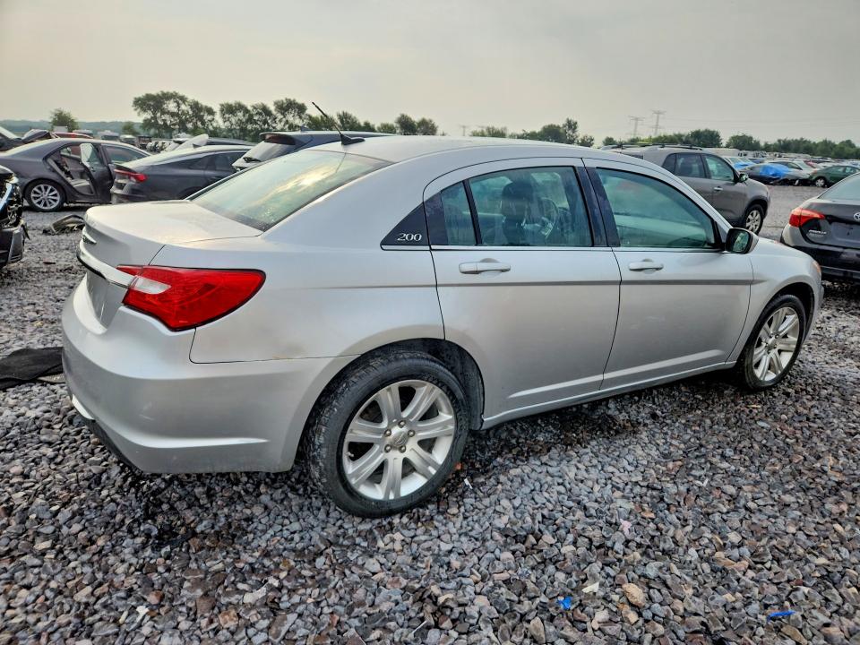 64307836 :رقم المزاد ، 1C3CCBBB9CN278356 vin ، 2012 Chrysler 200 مزاد بيع