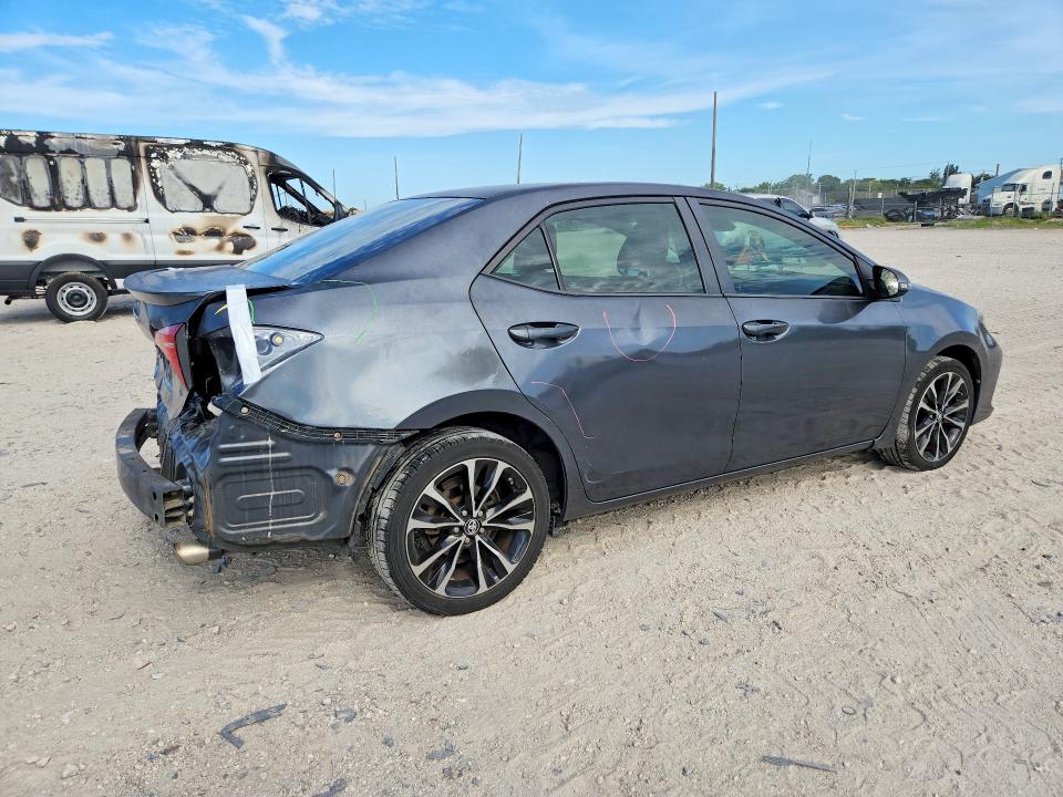 2018 Toyota Corolla მანქანა იყიდება აუქციონზე, vin: 2T1BURHE4JC010958, აუქციონის ნომერი: 66453666