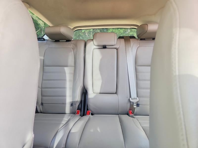 Продаж на аукціоні авто 2017 Ford Escape, vin: 1FMCU0JDXHUD48648, номер лоту: 64463246
