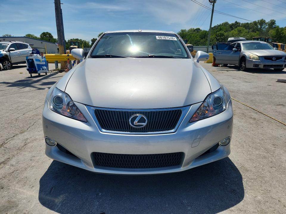 66187546 :رقم المزاد ، JTHFF2C22A2513451 vin ، 2010 Lexus Is 250c مزاد بيع