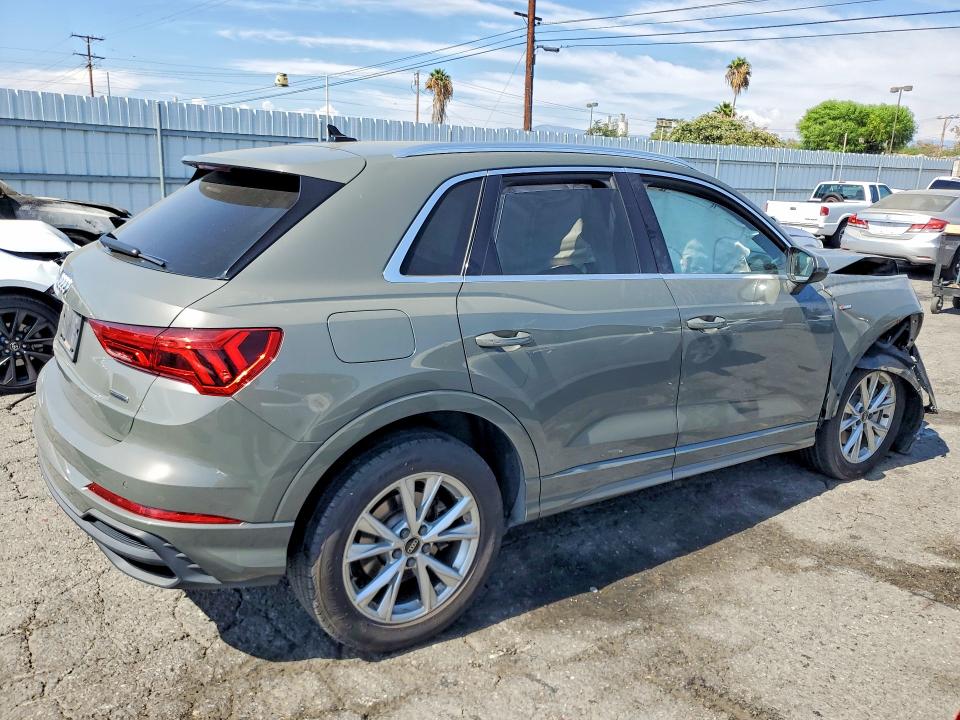 Продажа на аукционе авто 2023 Audi Q3, vin: WA1DECF30P1144877, номер лота: 65001296