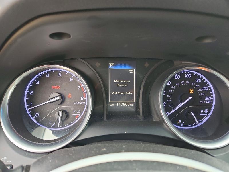 64661896 :رقم المزاد ، 4T1B11HK3JU600843 vin ، 2018 Toyota Camry مزاد بيع