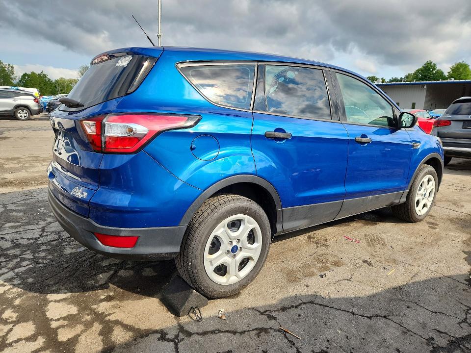 Auction sale of the 2019 Ford Escape, vin: 1FMCU0F72KUC56928, lot number: 66953116