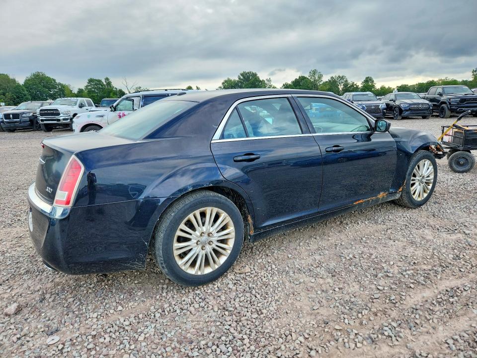 63780016 :رقم المزاد ، 2C3CCARG9DH667858 vin ، 2013 Chrysler 300 مزاد بيع