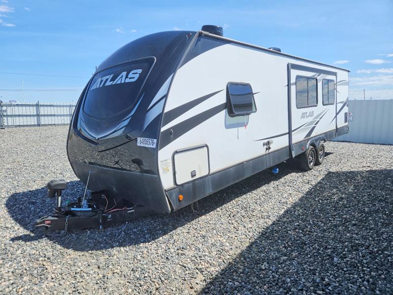 64806576 :رقم المزاد ، 4YDT29028MM960725 vin ، 2021 Keystone Atlas مزاد بيع