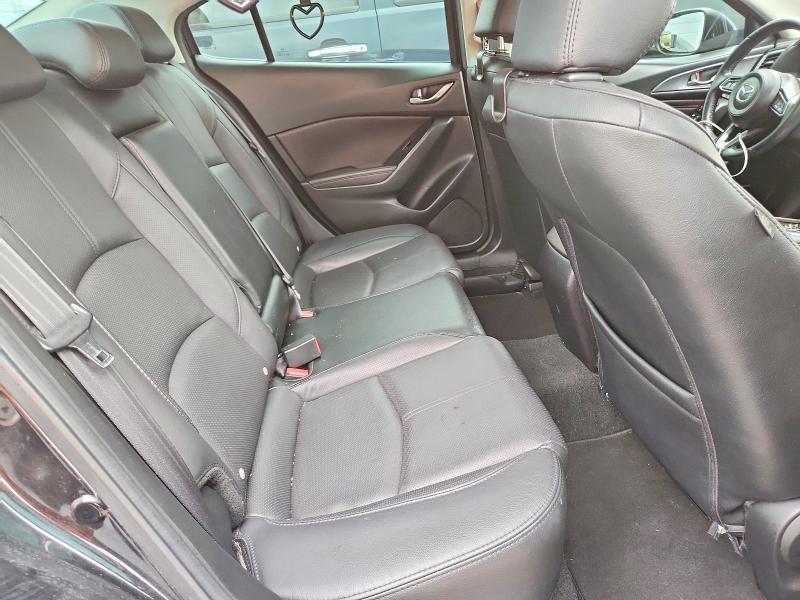 63994116 :رقم المزاد ، 3MZBN1W32HM136055 vin ، 2017 Mazda 3 مزاد بيع