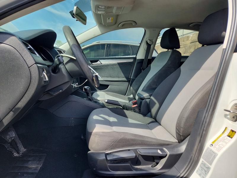 Продажа на аукционе авто 2017 Volkswagen Jetta, vin: 3VW2B7AJ3HM403494, номер лота: 66568116