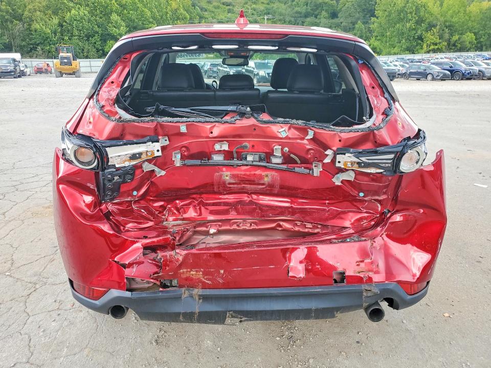 Продаж на аукціоні авто 2021 Mazda Cx-5, vin: JM3KFBAY1M0421729, номер лоту: 63909986