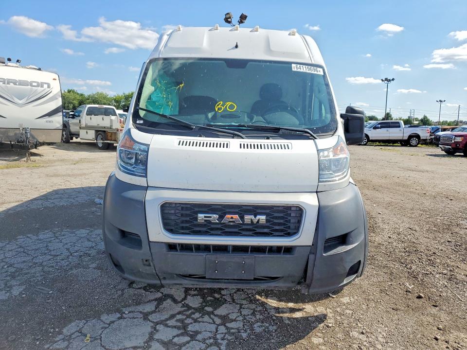 64119696 :رقم المزاد ، 3C6TRVDG8LE128108 vin ، 2020 Ram Promaster 2500 مزاد بيع