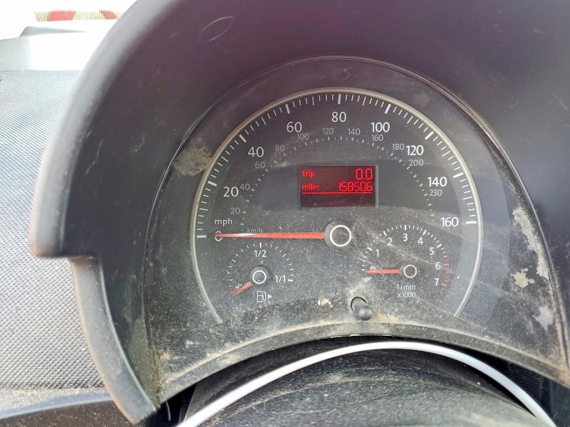 2010 Volkswagen New Beetle მანქანა იყიდება აუქციონზე, vin: 3VWPG3AG4AM008928, აუქციონის ნომერი: 65739386