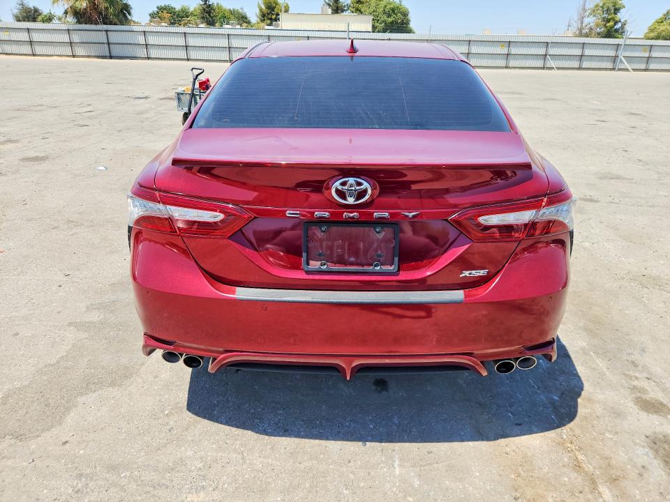 Aukcja sprzedaży 2018 Toyota Camry, vin: 4T1B61HK5JU589975, numer aukcji: 63809606