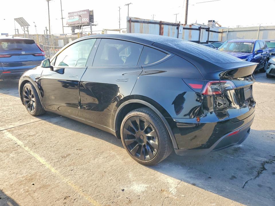 Продаж на аукціоні авто 2024 Tesla Model Y, vin: 7SAYGDED2RF020317, номер лоту: 64403346