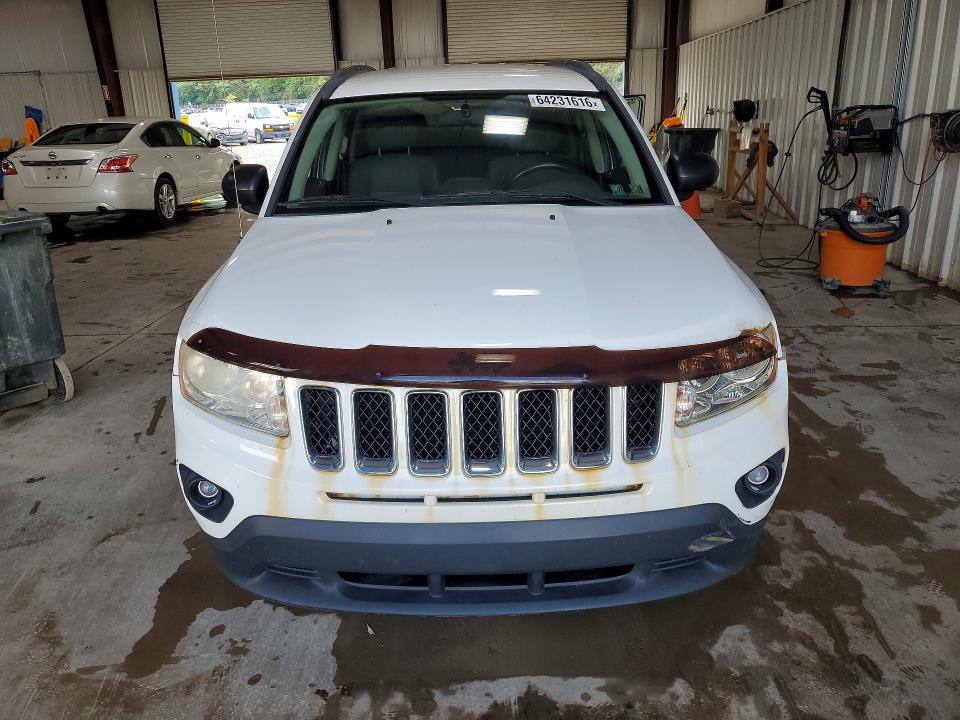 2012 Jeep Compass მანქანა იყიდება აუქციონზე, vin: 1C4NJDEB1CD625945, აუქციონის ნომერი: 64231616