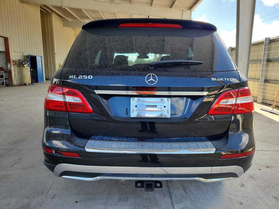 2015 Mercedes-benz Ml მანქანა იყიდება აუქციონზე, vin: 4JGDA0EB4FA555394, აუქციონის ნომერი: 63910386