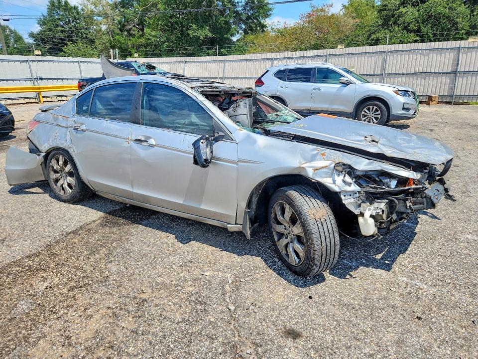 65700616 :رقم المزاد ، JHMCP26818C026620 vin ، 2008 Honda Accord مزاد بيع