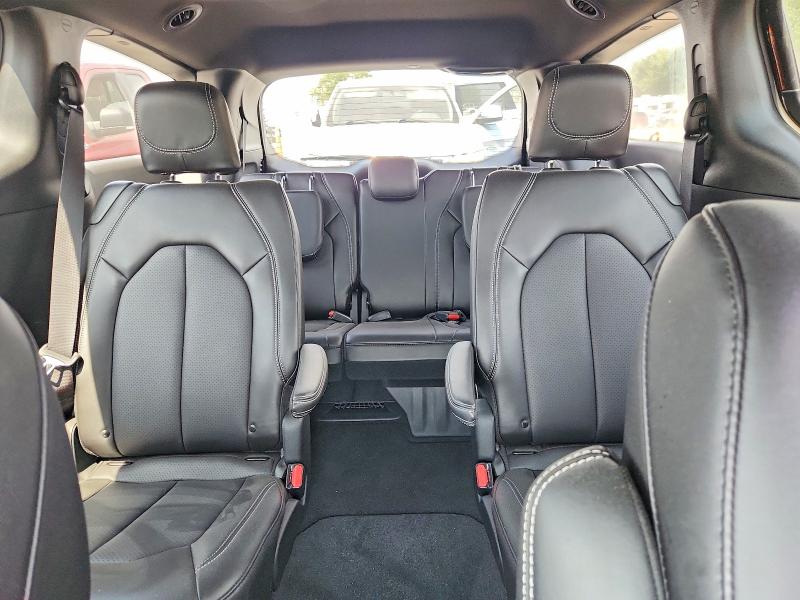 Auction sale of the 2025 Chrysler Pacifica, vin: 2C4RC1BG6SR546082, lot number: 66168466