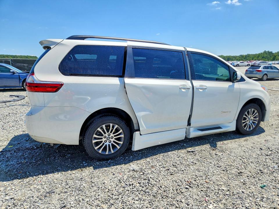 Aukcja sprzedaży 2018 Toyota Sienna, vin: 5TDYZ3DC5JS961139, numer aukcji: 65007016