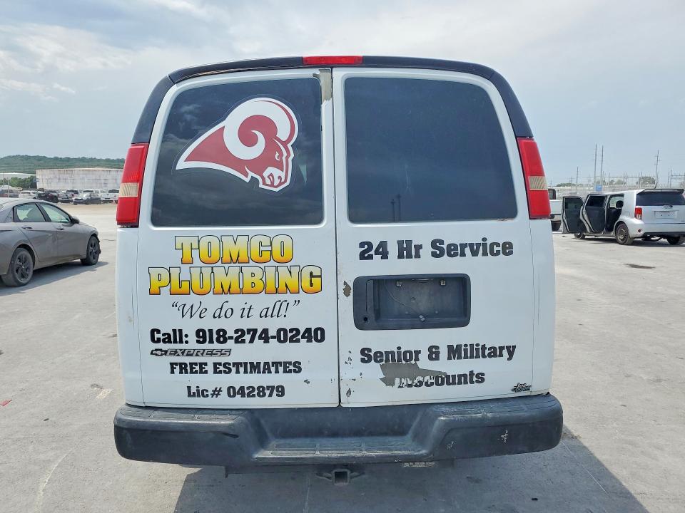 2010 Chevrolet Express G1500 მანქანა იყიდება აუქციონზე, vin: 1GCUGADX1A1102462, აუქციონის ნომერი: 64299596