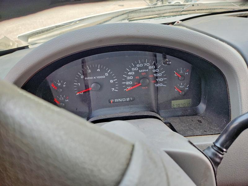 64462516 :رقم المزاد ، 1FTPX14545NA75137 vin ، 2005 Ford F150 مزاد بيع