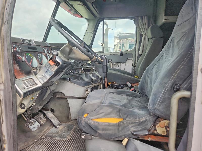 Aukcja sprzedaży 2001 Freightliner Columbia 1, vin: 1FUJA6BD91LJ23681, numer aukcji: 64034076