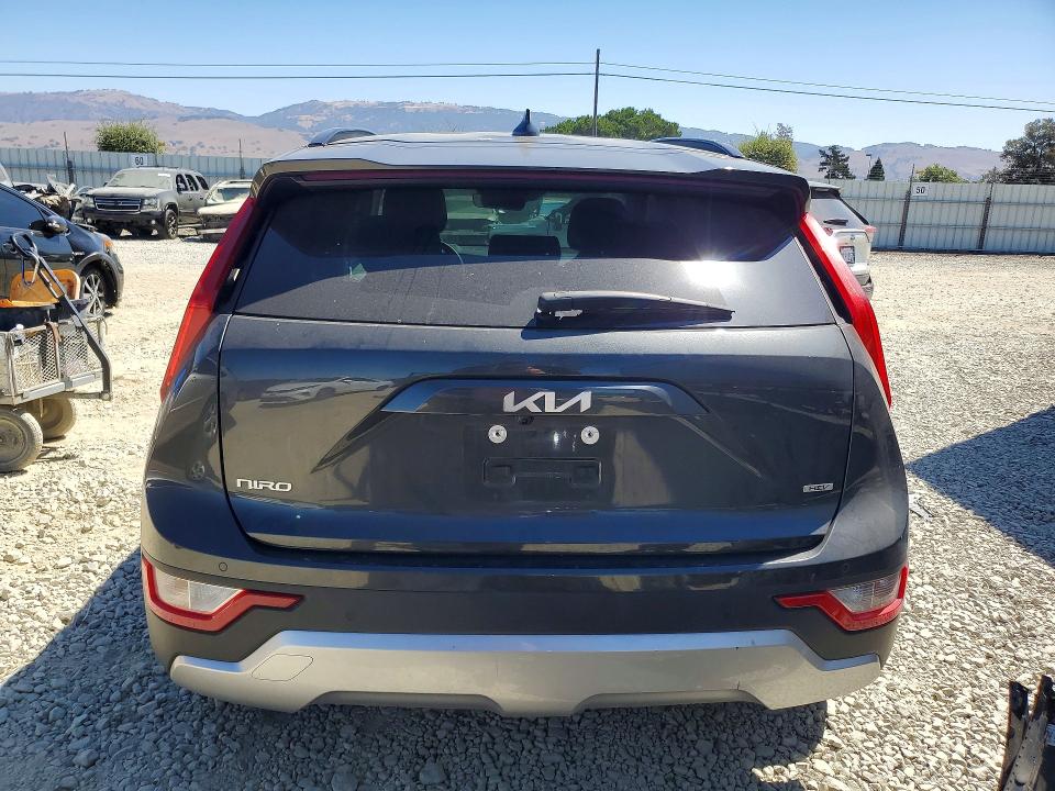 64137196 :رقم المزاد ، KNDCR3LE6R5131641 vin ، 2024 Kia Niro مزاد بيع