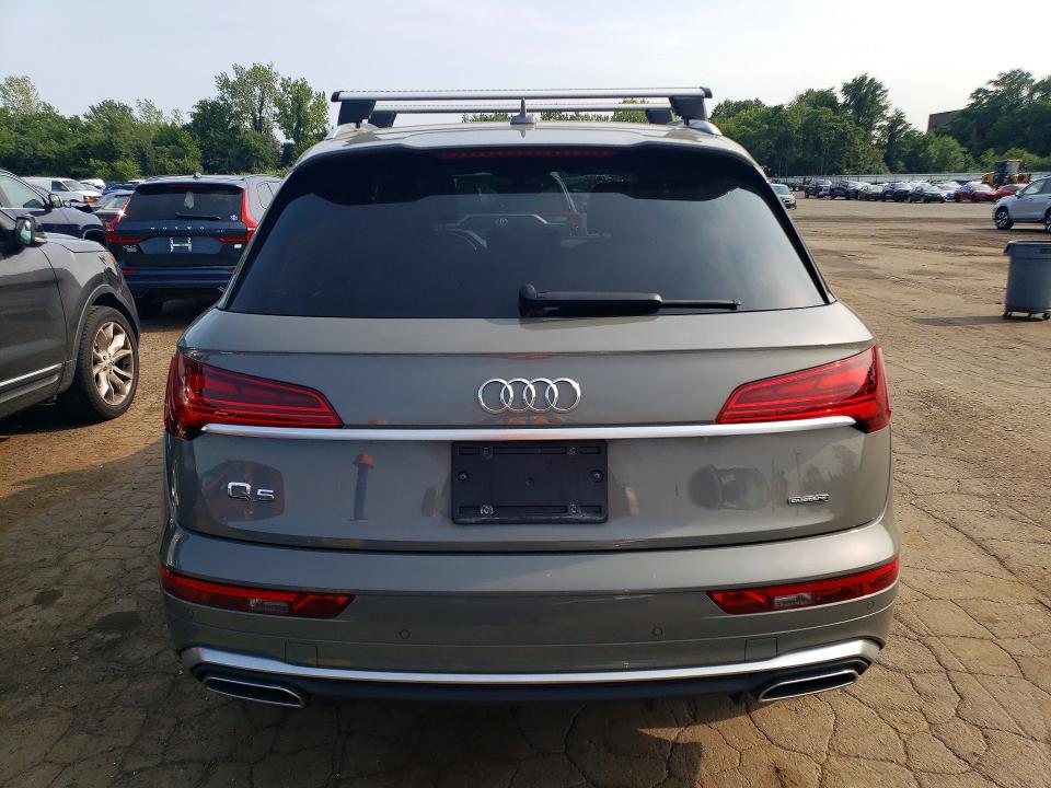 63186256 :رقم المزاد ، WA1GAAFY0P2055202 vin ، 2023 Audi Q5 مزاد بيع