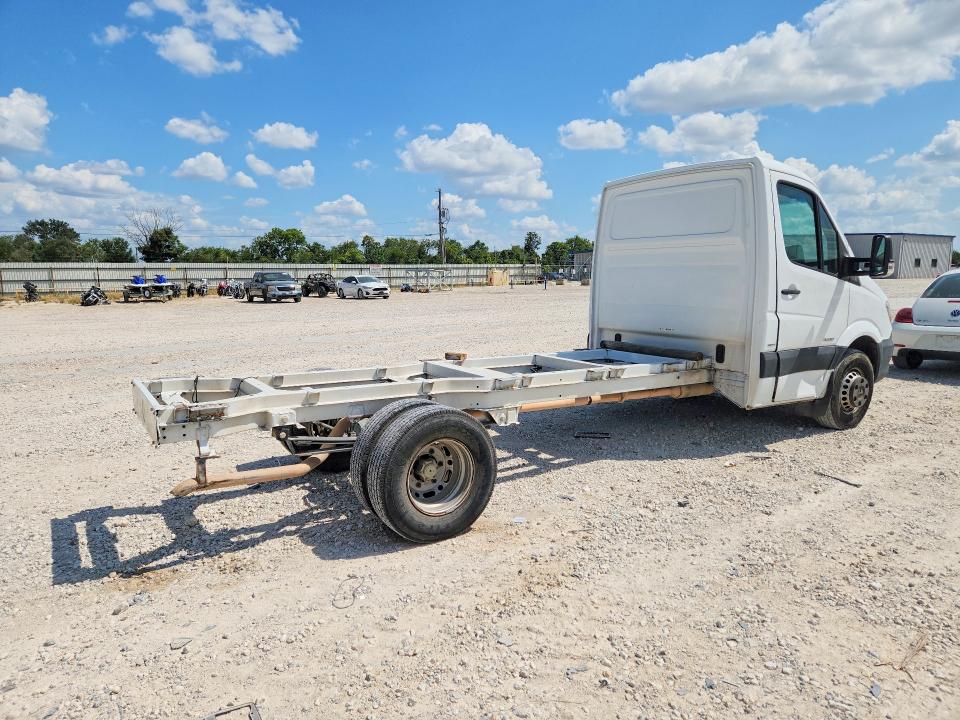 63901436 :رقم المزاد ، WDAPF4DC8E9587711 vin ، 2014 Mercedes-benz Sprinter مزاد بيع