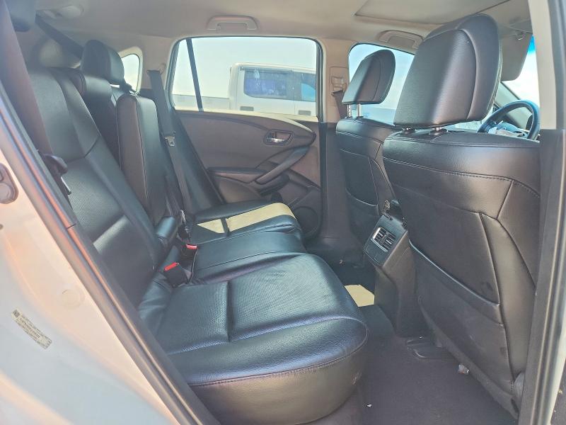 63798906 :رقم المزاد ، 5J8TB3H58JL012326 vin ، 2018 Acura Rdx مزاد بيع