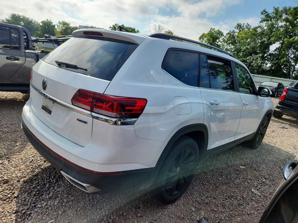Продажа на аукционе авто 2022 Volkswagen Atlas, vin: 1V2KP2CA9NC526927, номер лота: 65115326