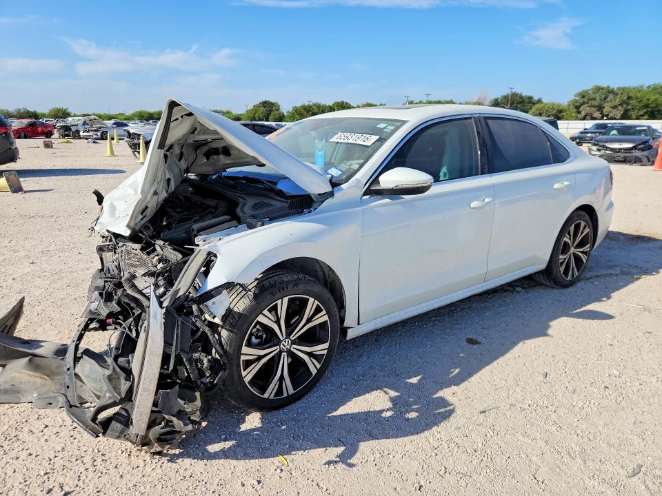 2022 Volkswagen Passat მანქანა იყიდება აუქციონზე, vin: 1VWSA7A36NC005777, აუქციონის ნომერი: 65931916