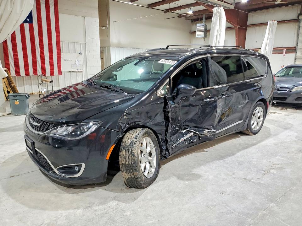 Продаж на аукціоні авто 2020 Chrysler Pacifica, vin: 2C4RC1BG9LR104415, номер лоту: 65651416