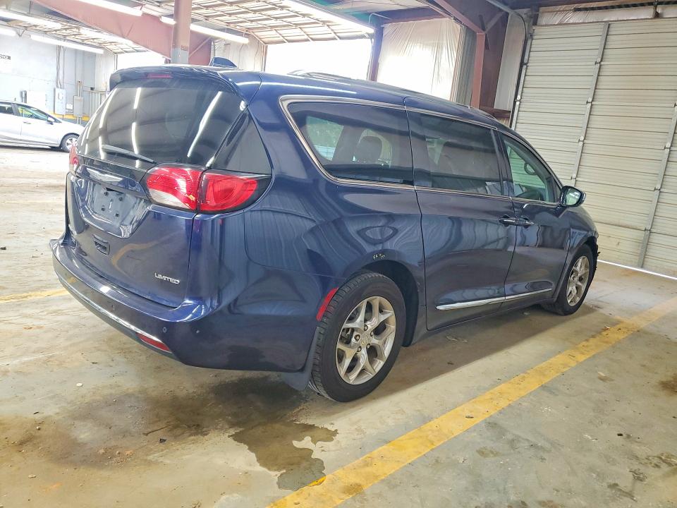 Продажа на аукционе авто 2017 Chrysler Pacifica, vin: 2C4RC1GG7HR594675, номер лота: 64988006
