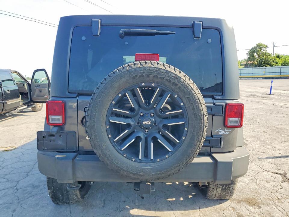 64422126 :رقم المزاد ، 1C4HJWDG0GL338064 vin ، 2016 Jeep Wrangler Unlimited مزاد بيع