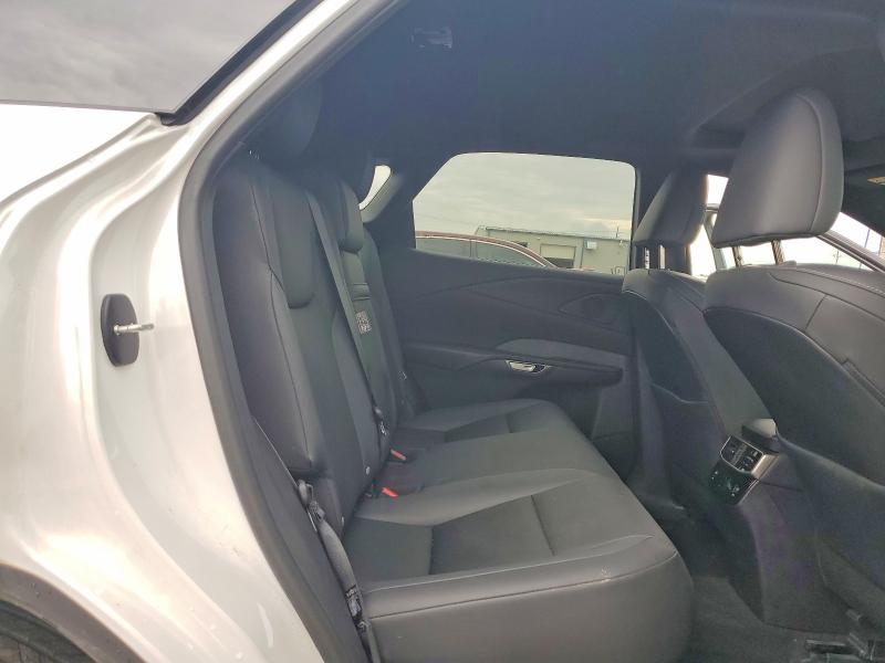 65204246 :رقم المزاد ، 2T2BBMCA2RC058480 vin ، 2024 Lexus Rx 350h مزاد بيع