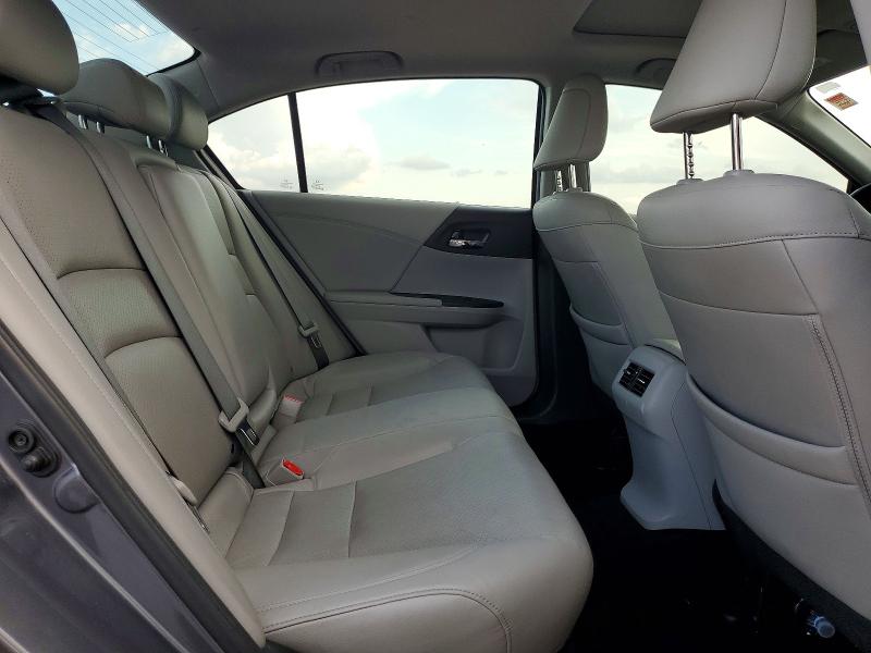 Продаж на аукціоні авто 2016 Honda Accord, vin: 1HGCR2F80GA207246, номер лоту: 64020096