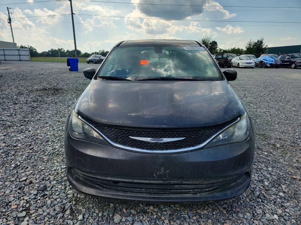 65904466 :رقم المزاد ، 2C4RC1CG5LR134543 vin ، 2020 Chrysler Voyager مزاد بيع