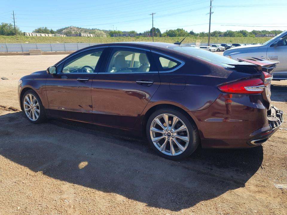 64093596 :رقم المزاد ، 3FA6P0D9XHR110019 vin ، 2017 Ford Fusion مزاد بيع