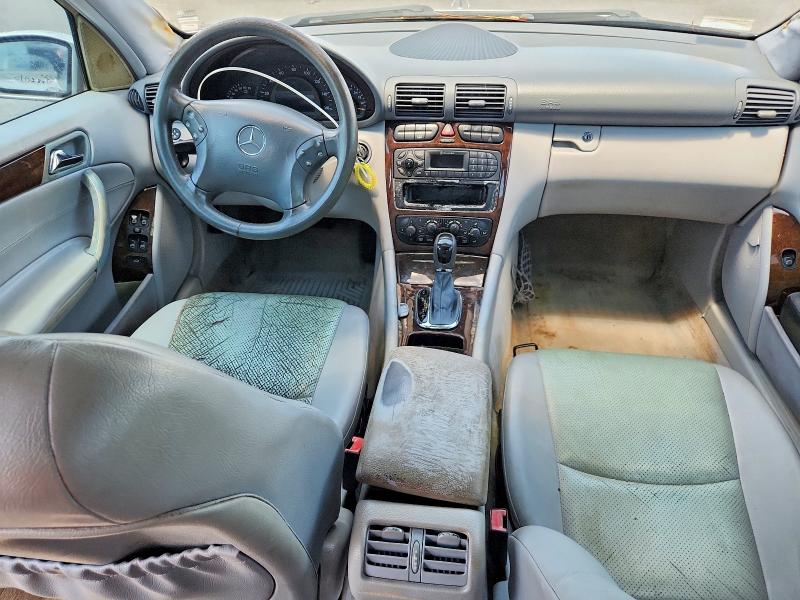 64769276 :رقم المزاد ، WDBRF61J24E015252 vin ، 2004 Mercedes-benz C مزاد بيع