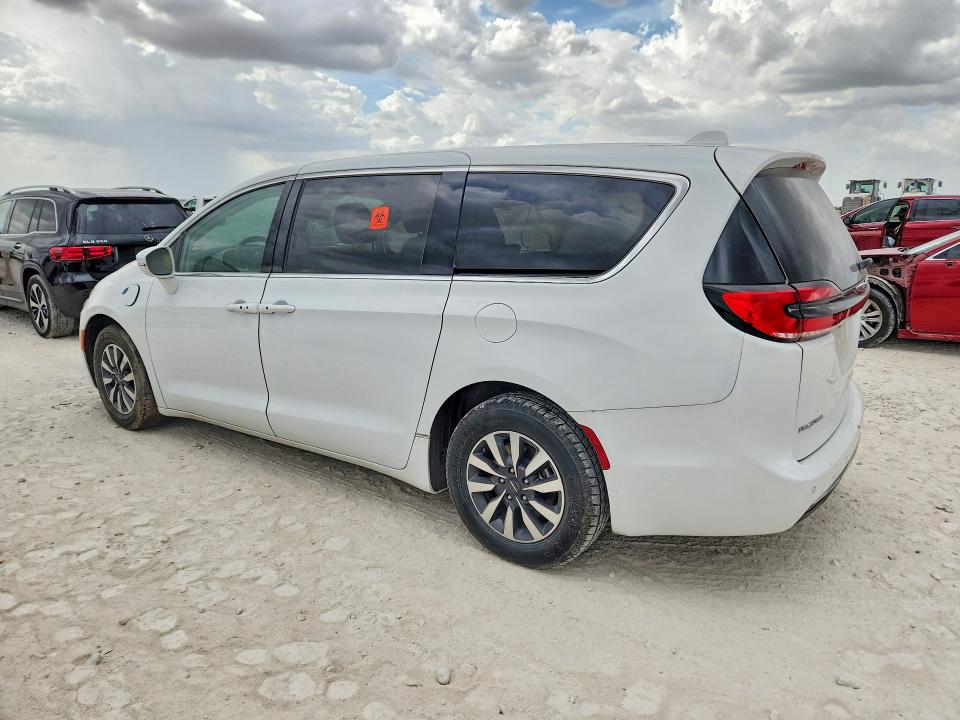 Продаж на аукціоні авто 2022 Chrysler Pacifica, vin: 2C4RC1L74NR173840, номер лоту: 65362566
