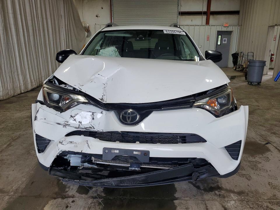 2018 Toyota Rav4 მანქანა იყიდება აუქციონზე, vin: JTMBFREVXJJ243424, აუქციონის ნომერი: 63306796
